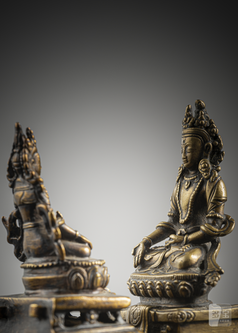 TWO BRONZE FIGURES OF RATNASAMBHAVA AND AKSHOBHYA - 图4